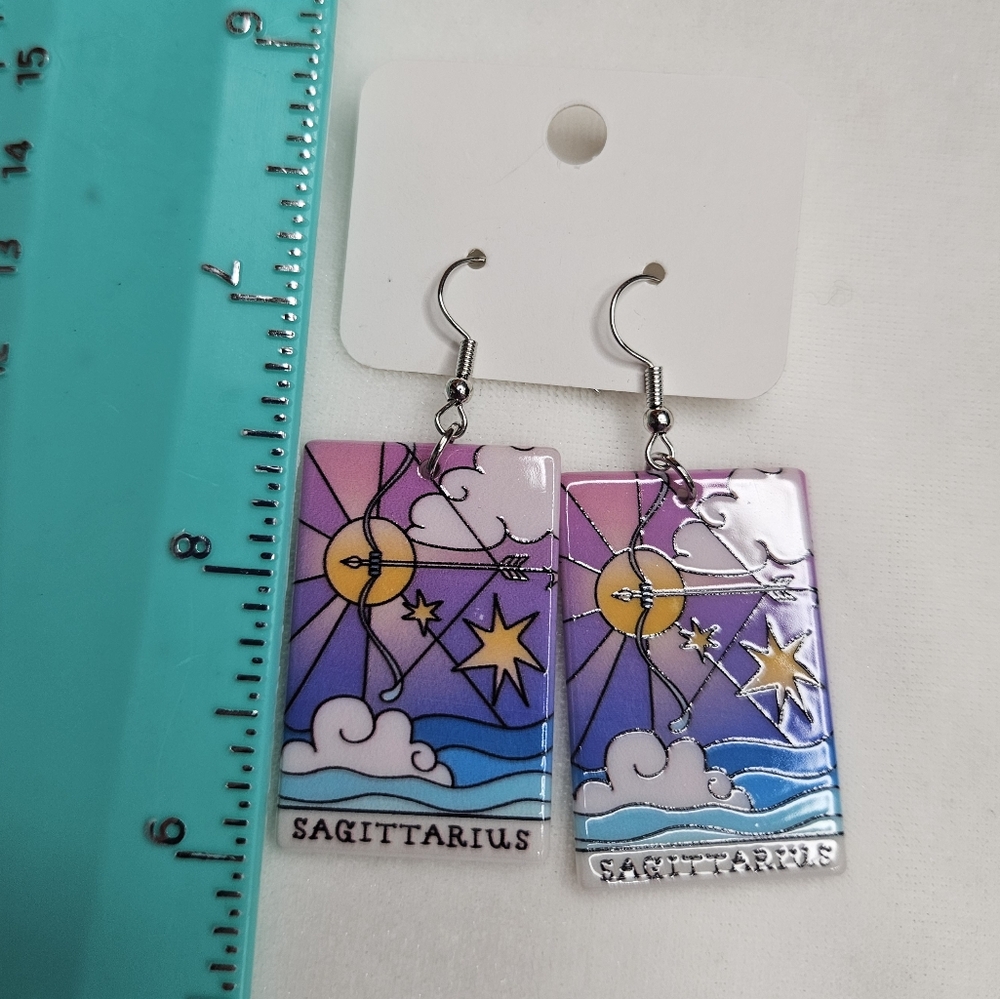 Women's Horoscope Sagittarius Tarot Card Square Pierced Earrings Colorful NWOT